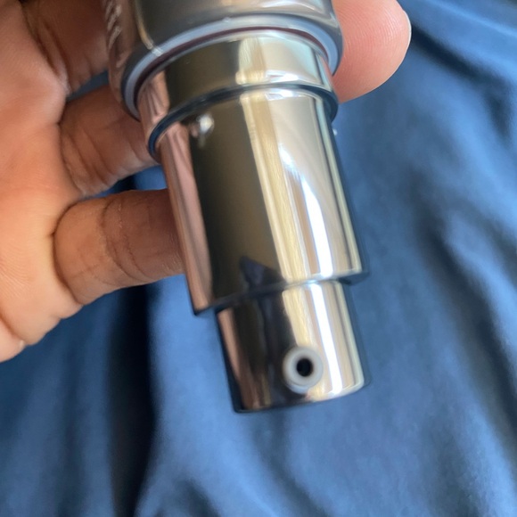 Urban Decay Complexion Perfector (Tinted moisturizer spf) - Picture 5 of 9